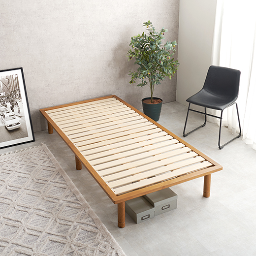 ライトブラウン